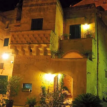 Corte San Biagio,29 *