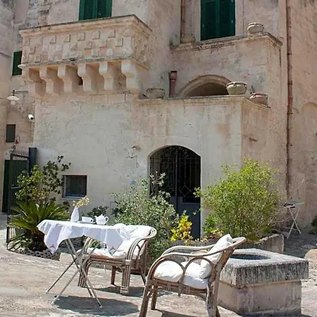 Corte San Biagio,29 Hotel *